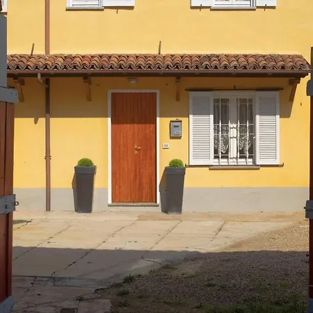 Maria's Bed - Intero Accogliente Holiday home Dorno